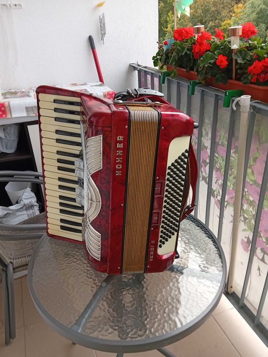 Sprzedam Akordeon Hohner Verdi 2 96 basów.