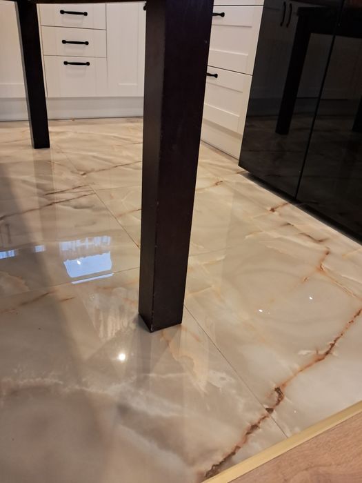 Stół rozkładany  kolor venge