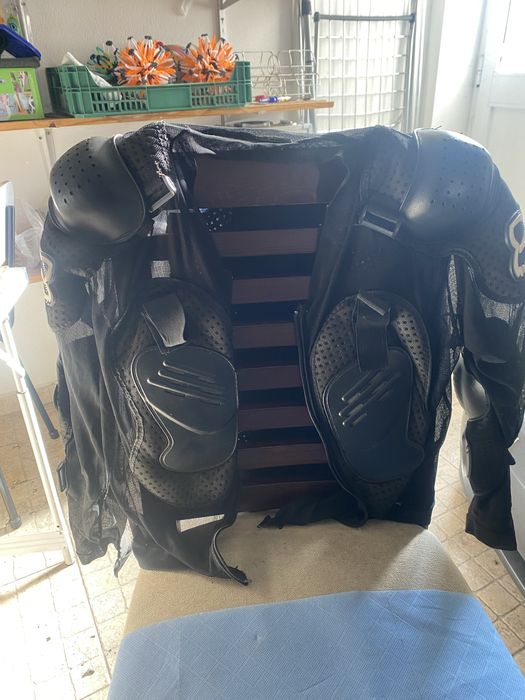 Vendo colete marca fox