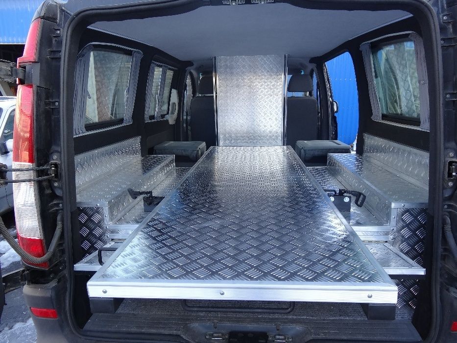 Переобладнання бусів за 1 день