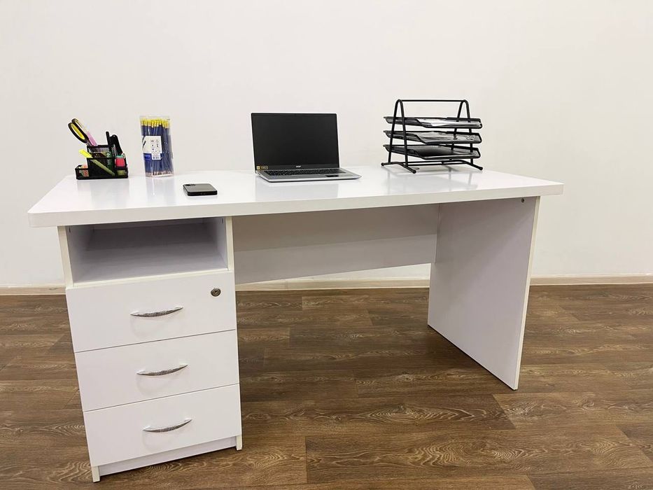 ЛИКВИДАЦИЯ склада офисной мебели столы loft письменные руководителя