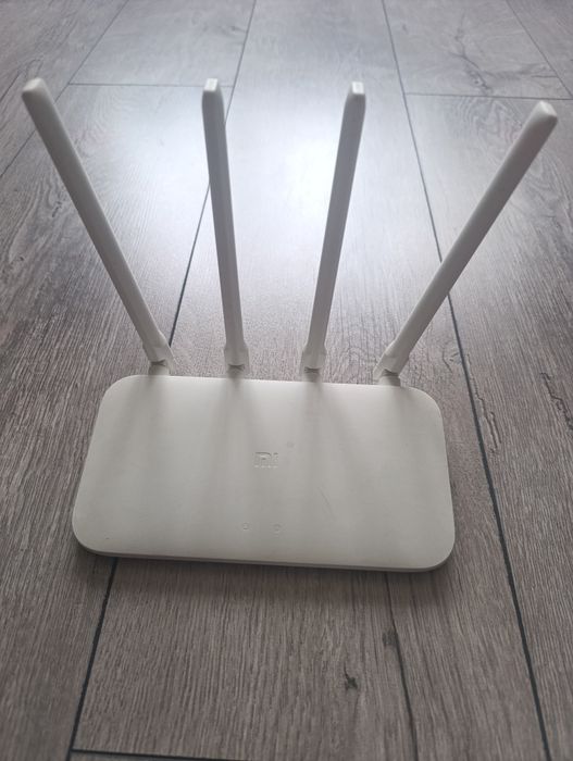 Продам роутер Xiaomi