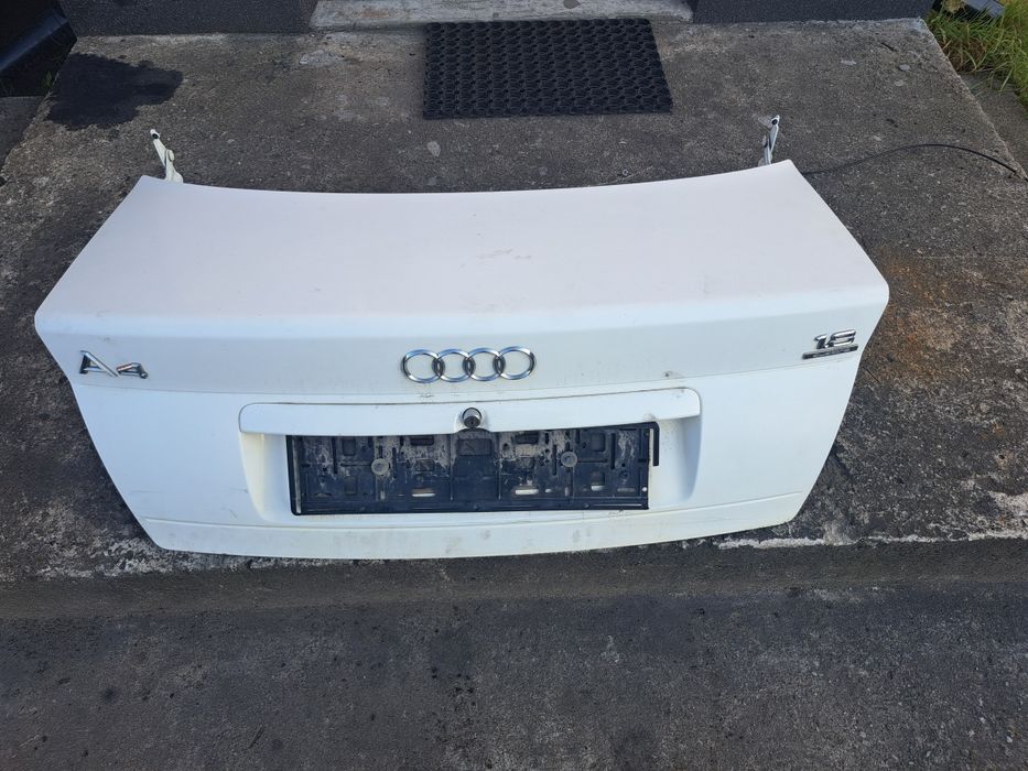 Audi a4 b5 klapa bagażnika LY9D biała sedan ładna