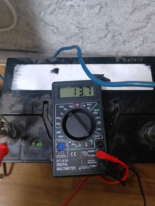 Зарядний пристрій ВУ-71М (6/12В) — Надійна радянська якість
​Ціна: 1 4