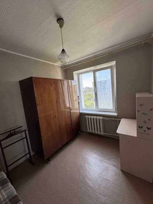 Продам 3 комн. квартиру проспект Поля / Медтехника.