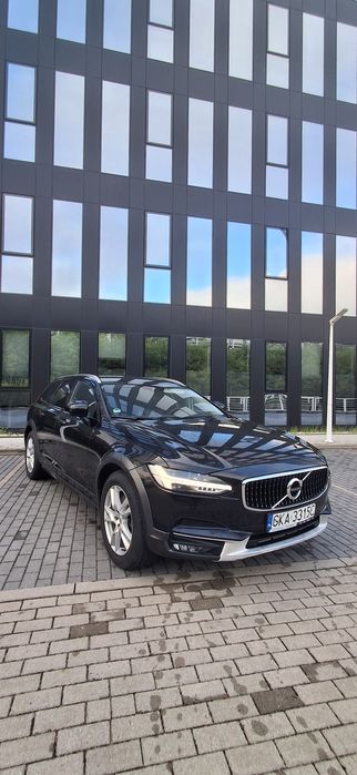 Volvo V90 Cross Country 2.0 Diesel Full Led Radar Skora