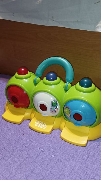 Інтерактивний гараж для машинок