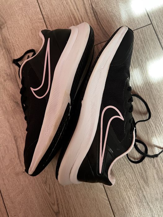 Кросівки nike