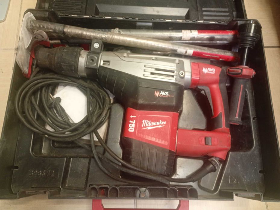 Młotowiertarka SDS-Max 230V 1550W 11.9J K750S Milwaukee-Komis MADEJ Dębica