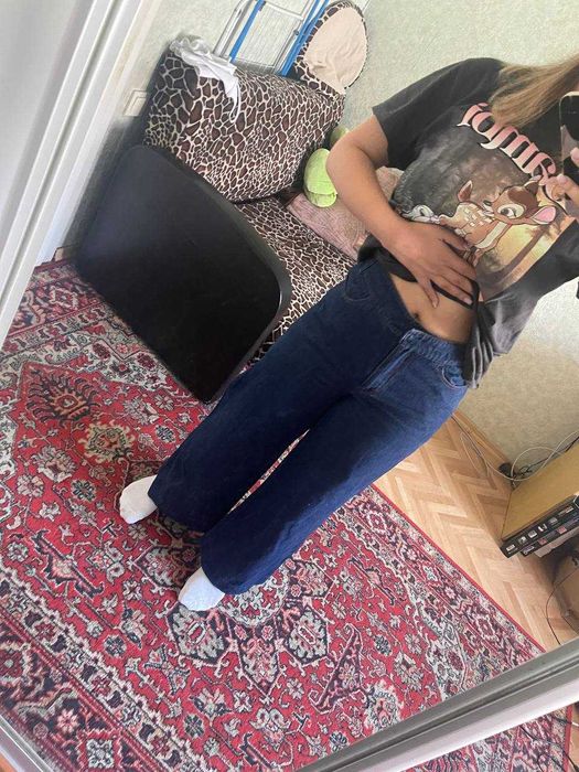 Темно сині джинси