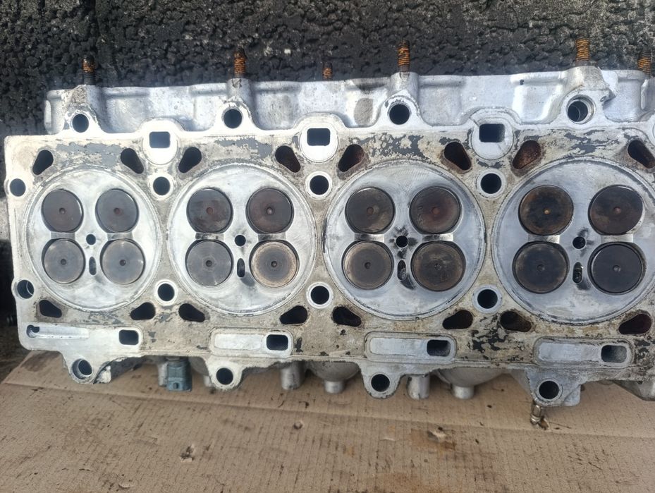 Гбц головка 2.5 CRD Chrysler voyage Dodge Cherokee 90352040F