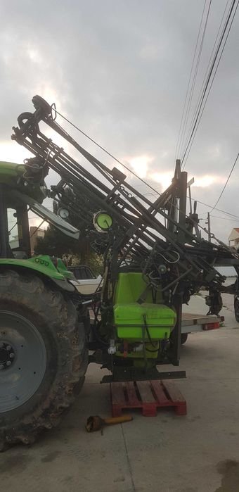 Pulverizador Tecnoma Girojet 12m