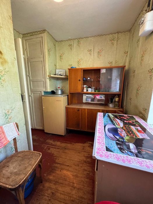 Продається 3-х кімнатна квартира 2 поверх Дослідна