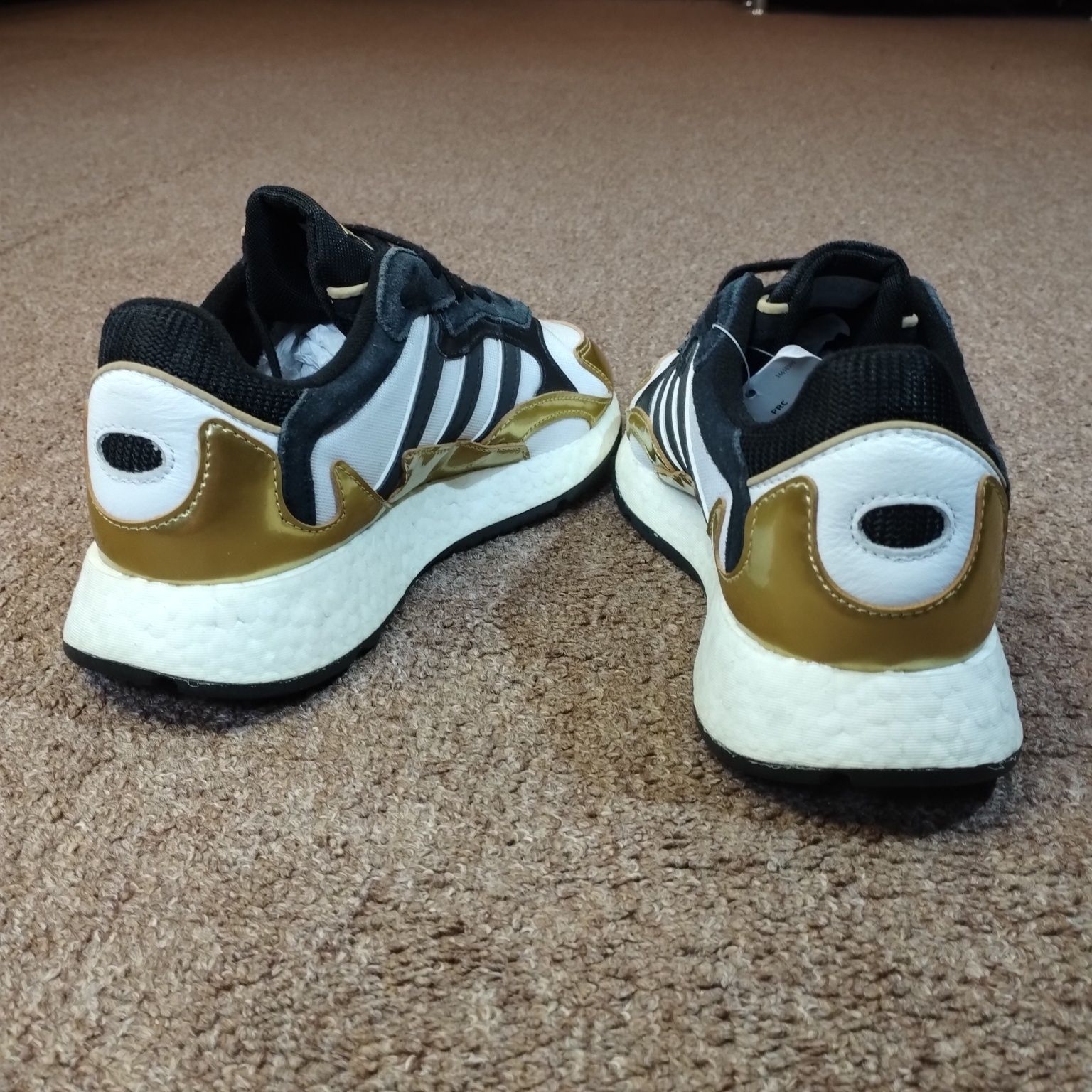39 Adidas Originals Tresc Jordan Eg5664. 1 590 Olx