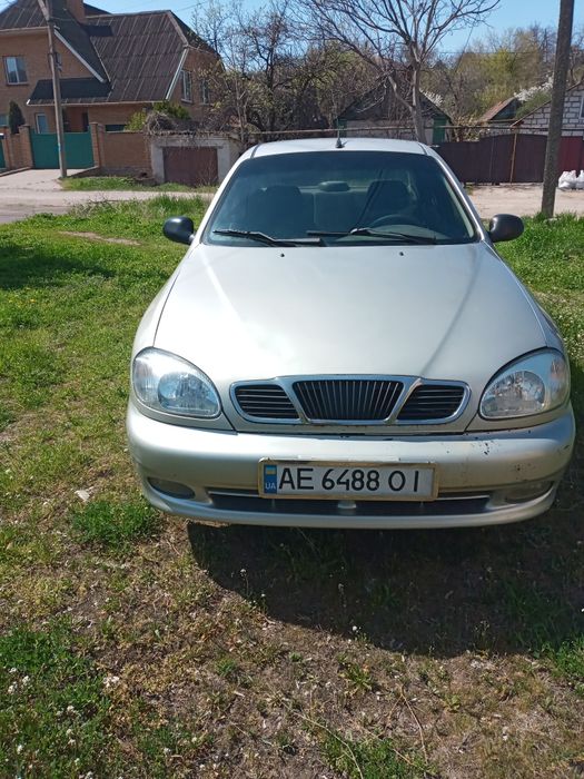 Продам део ланос.