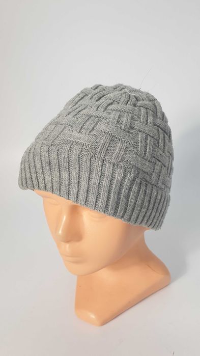 Czapka DAMSKA rozmiar uniwersalny