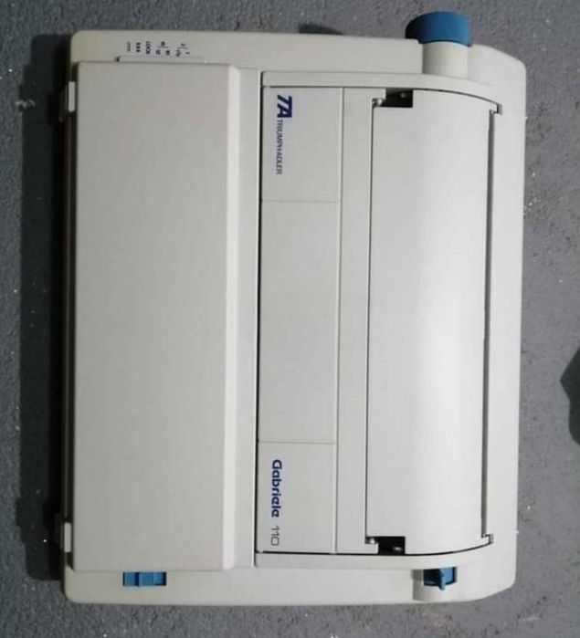 Máquina de escrever elétrica