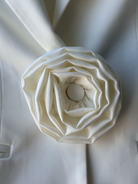 Білий піджак від gepur