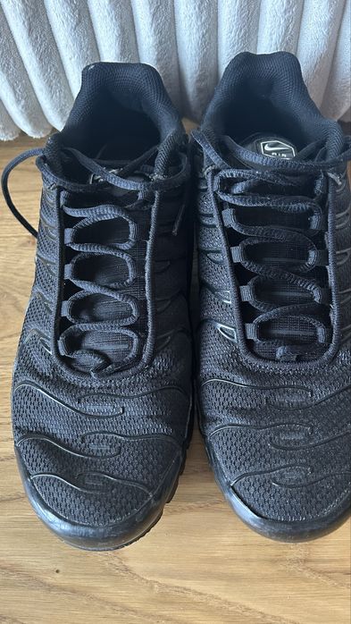 Nike Air Max Plus TN - Triple Black - Rozmiar EU 45 / UK 10