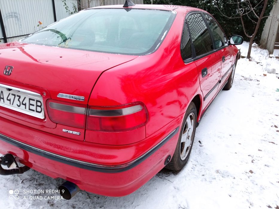 Продам хонду акорд