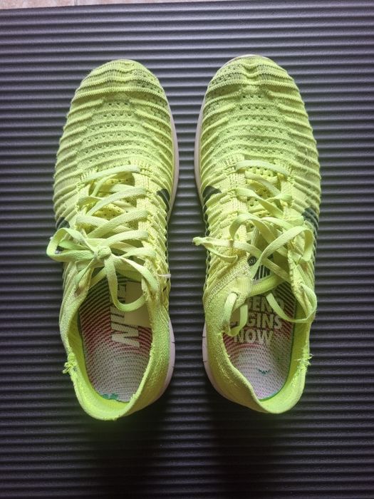 Sapatilha/Tenis Nike Free 42 Amarelo