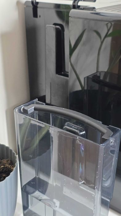 Ekspres Miele CM 5500 grafitowy, menu PL, One Touch, Aromatic, 15bar