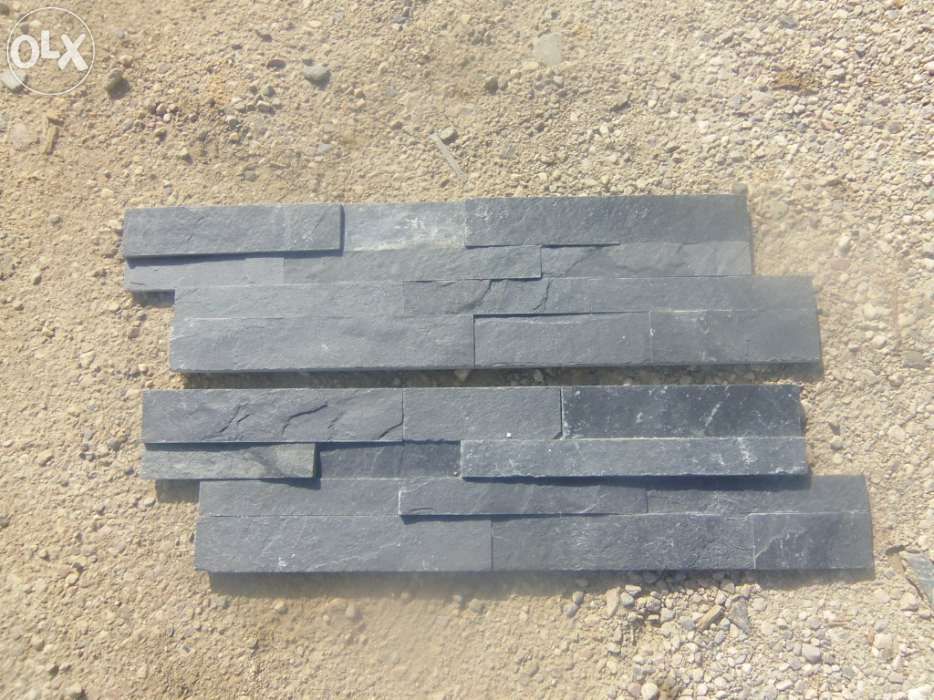 Ardósia preta em tiras