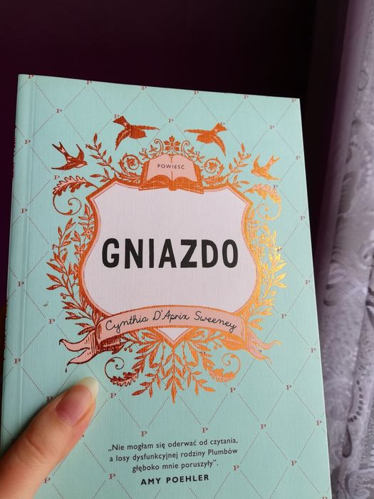 Gniazdo cynthia d'aprix sweeney powieść Książka