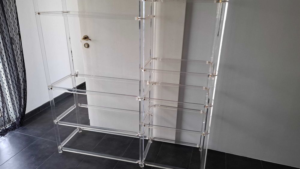 Vendo estante em acrilico