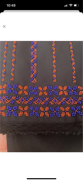 Плаття вишете бісером