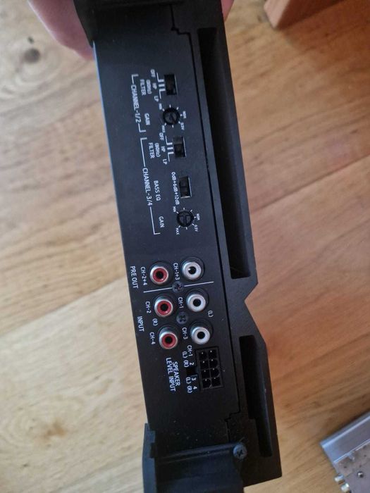 amplificador de som alpine 640w carro