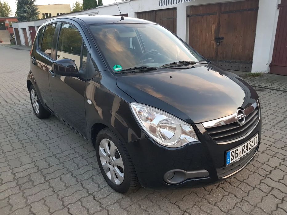 Opel Agila
