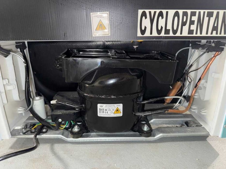 Lodówka dwudrzwiowa Amica VD 1442 AL