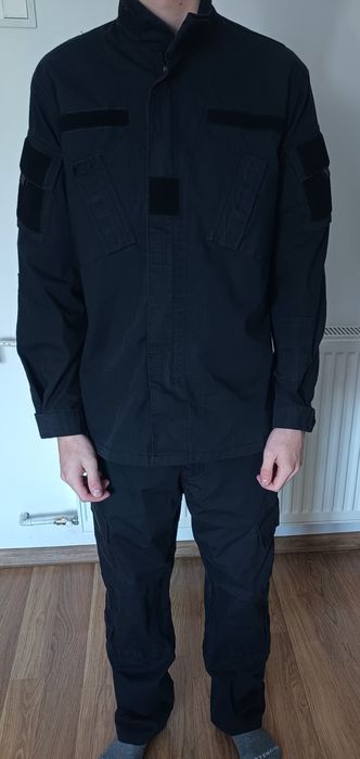 Komplet mundurowy czarny.