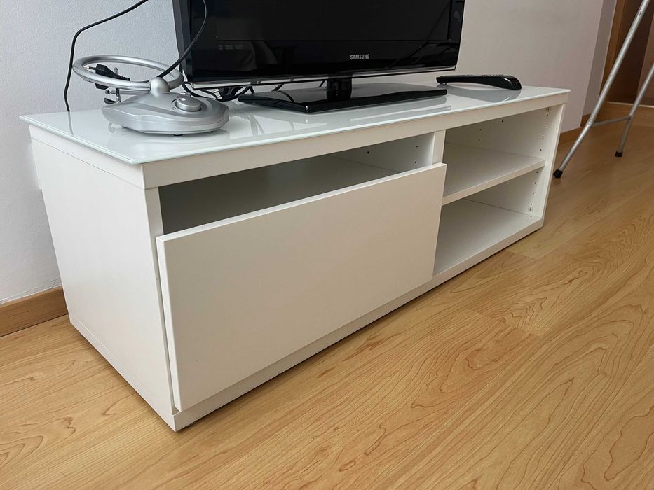 Móvel de TV IKEA