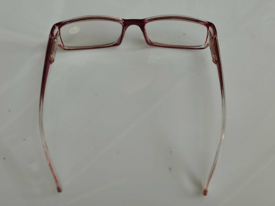 Очки (окуляри) +3.0