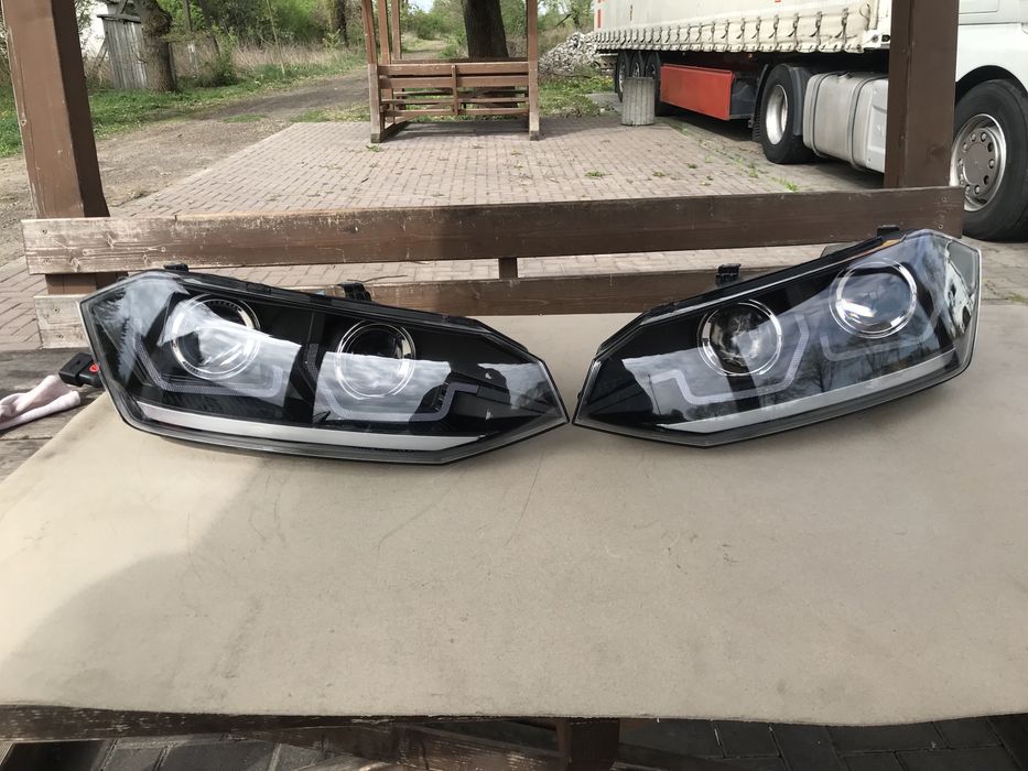 Продам фари фольцваген поло 6 2G c