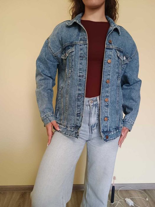 Джинсовий піджак Bershka розмір S (USA) oversize