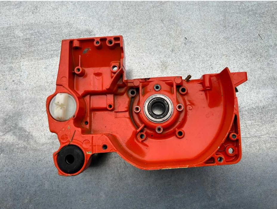 Lewy Karter blok silnik Echo CS-6700