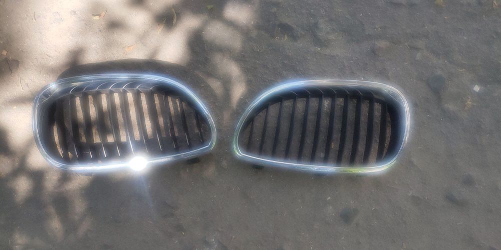 Решетка BMW E60 хром