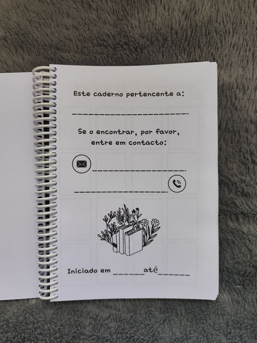 Caderno Literário (tema gatos)