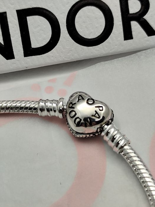 Pulseira Pandora tamanho 21