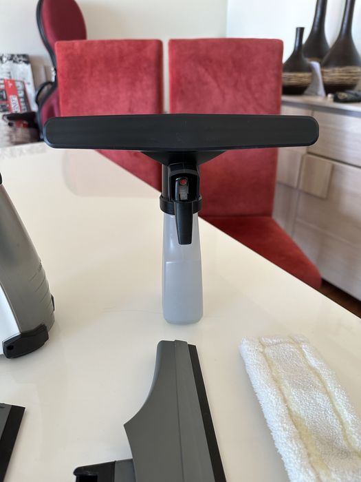 Máquina de Limpar Vidros KARCHER WV 75 Plus