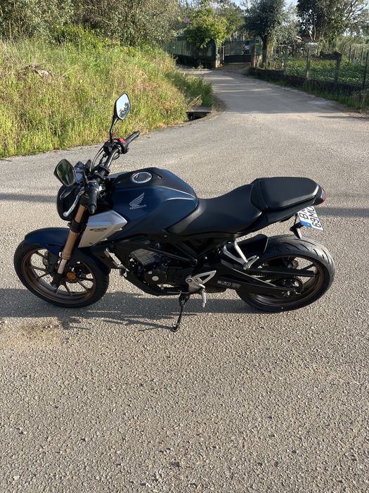 Honda cb 125r 2021