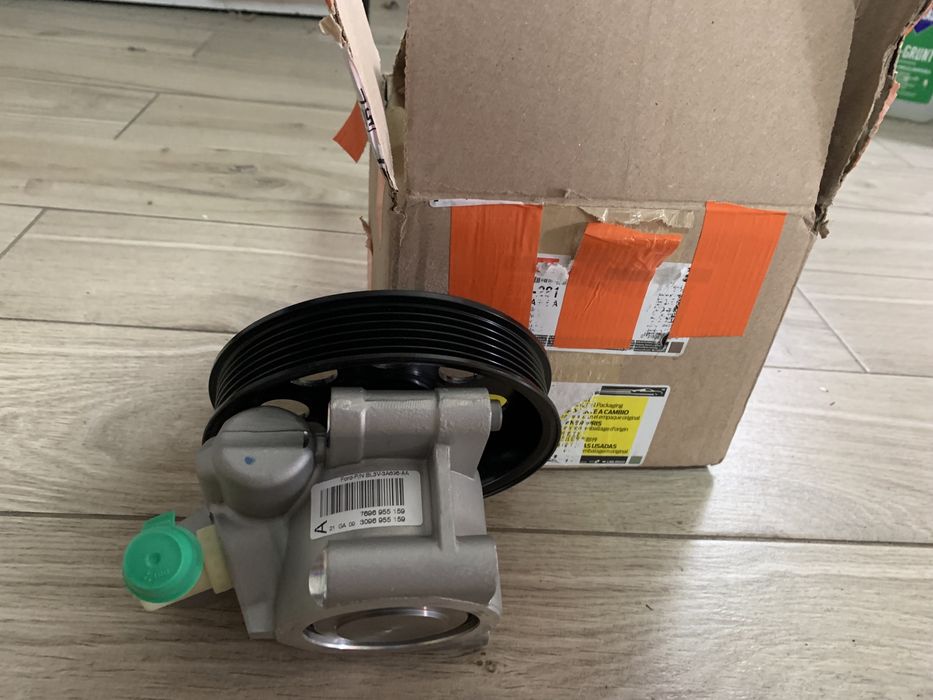 Ford f150 5.0 pompa wspomagania nowa OEM