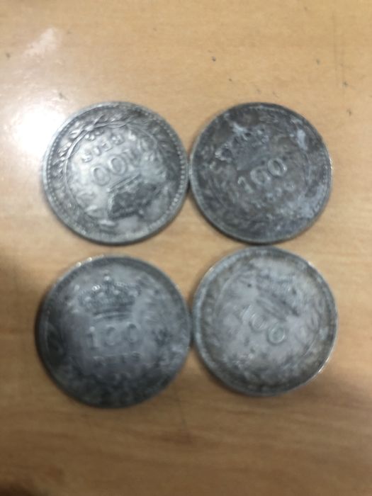 Moedas Antigas de 100 Reis