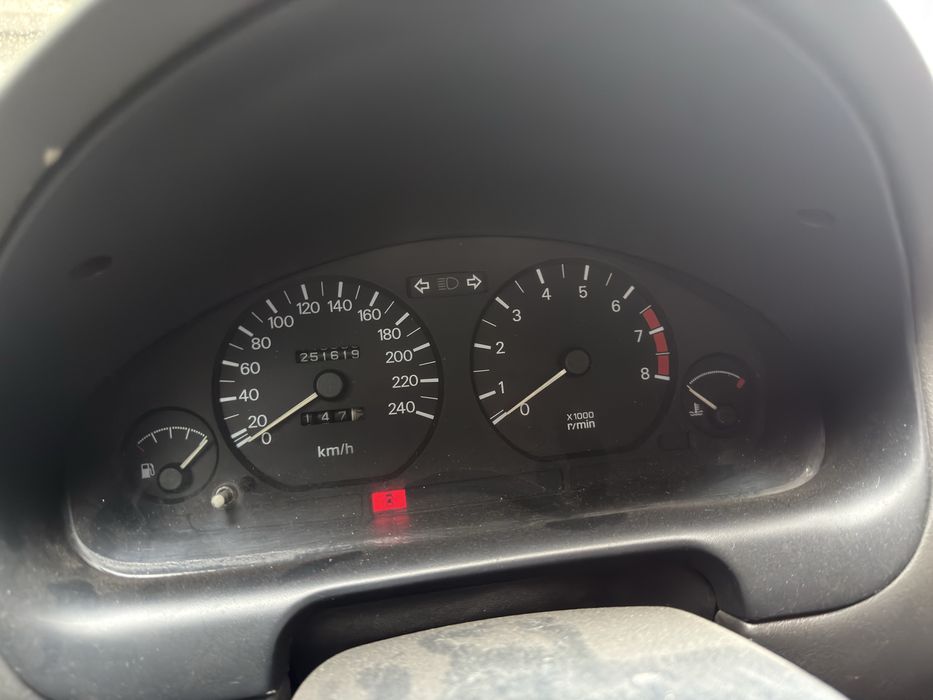Продам авто Краматорск Mitsubishi Carisma 1.8 1998