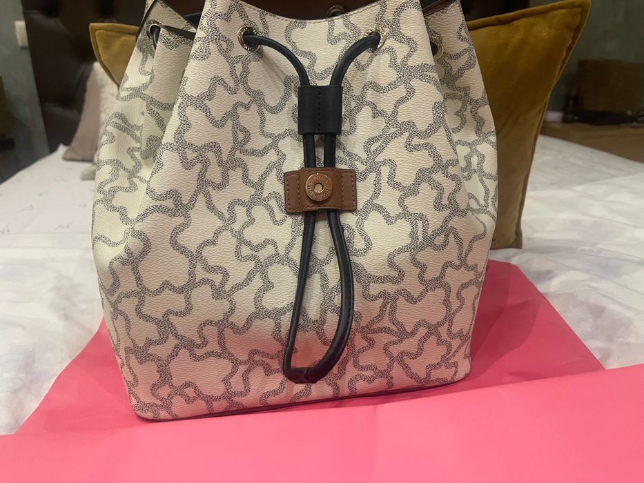 Mochila Tous, totalmente nova! Com certificado de g  e autenticidade!