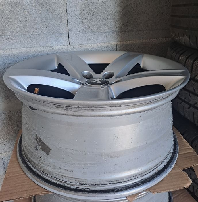 Jantes unicas 17 5/108  RONAL