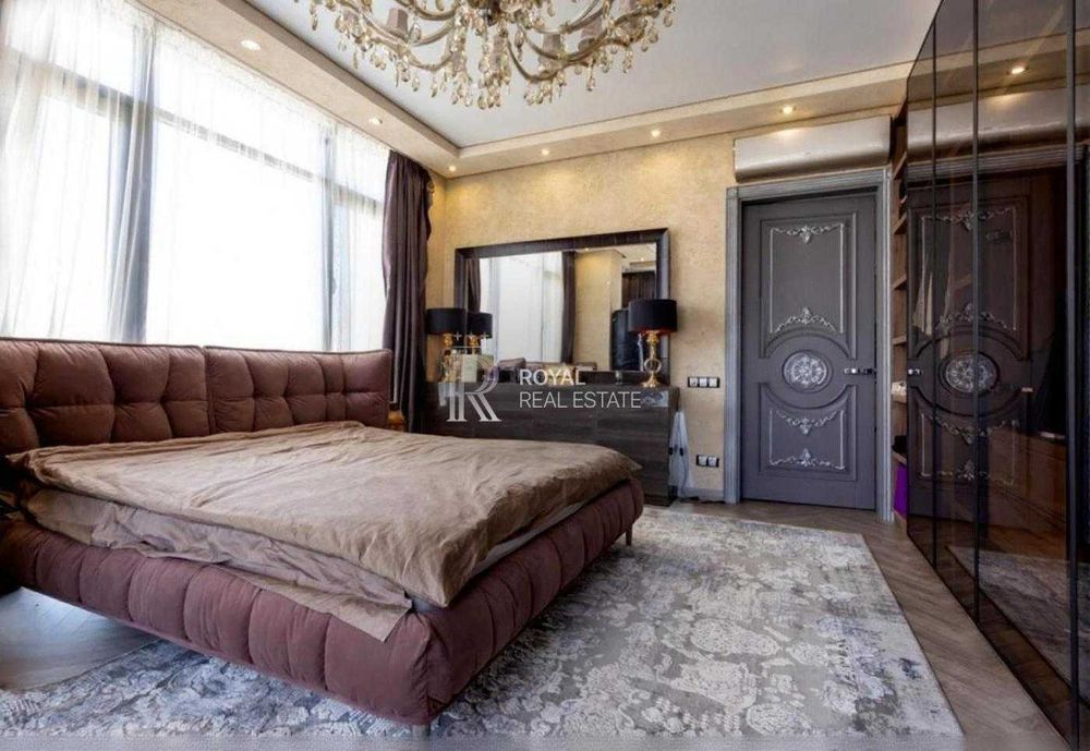 Продаж 3-кімнатна квартира Київ ЖК «Новопечерські Липки» 100 м² 5 поверх Авторський дизайн SPA Басейн Охорона Генератор Підземний Києва